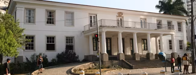 Universidade Federal da Bahia - Facull